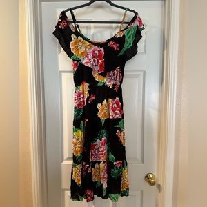 Old Navy floral dress